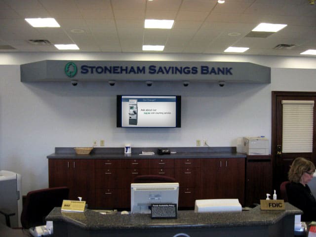 bank digital signage content