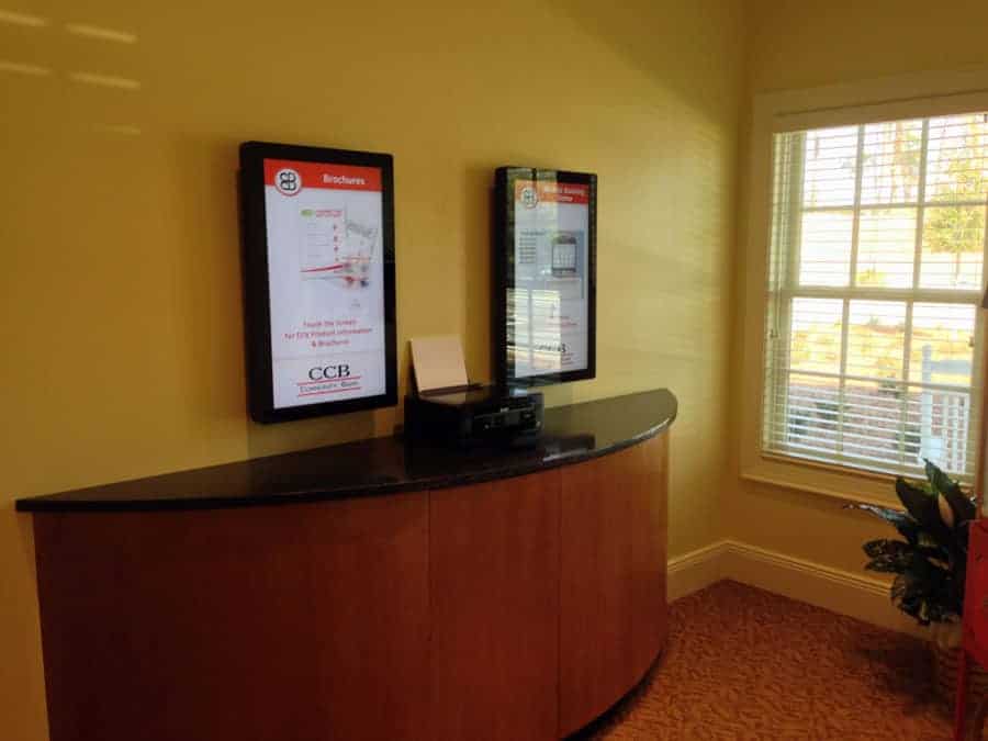 bank digital signage ideas