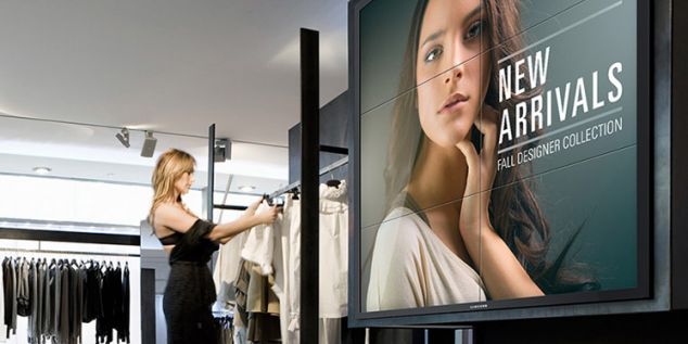 digital display in retail clothing store